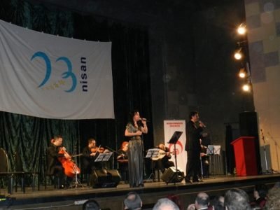 23 Nisan Bayramı Konseri Priştinelileri Coşturdu