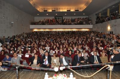 Nihat Hatipoğlu’nu Dinlemek İsteyenlere Kültürevi Dar Geldi