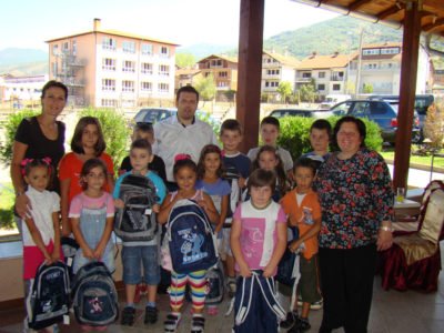 Okul Malzemelerinin Dağıtımı Devam Ediyor