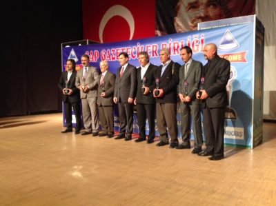 Bakan Mahir Yağcılar, En İyi Bakan Siyasetçi seçildi