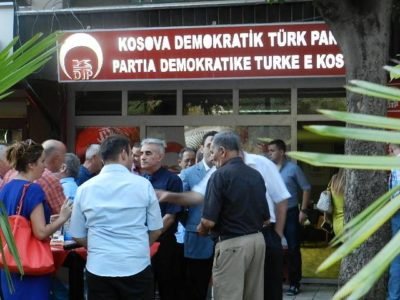 KDTP’den Halkla Bayram Buluşması