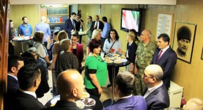 Geleneksel KDTP Bayramlaşmasında Partililer Halkla Buluştu