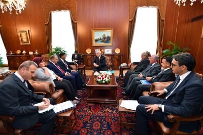 Kosova Demokratik Türk Partisi Genel Başkanı Yağcılar ve Heyeti, TBMM Başkanı İsmail Kahraman’ı ziyarete etti