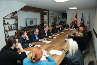 Prizren adayları ile bir araya gelinerek, parti seçim platformu ve seçim takviminin tanıtımı yapıldı