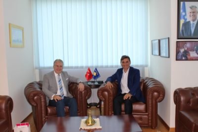 Bakan Yağcılar İstanbul Aydın Üniversitesi Mütevelli Heyeti Başkanı Dr. Mustafa Aydını Kabul Etti