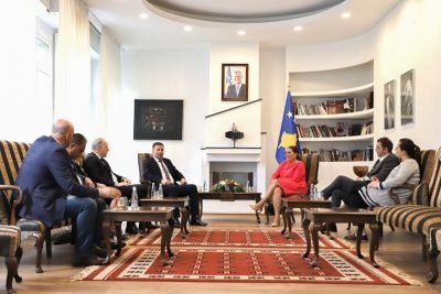 Genel Başkanımız Fikrim Damka ve Topluluk Milletvekilleri’den Bakan Dumoshi’ye Ziyaret