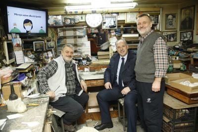 “Yeni mahalle-Lakuriç” semtindeki esnaf ve zanaatkarları ziyaret etti