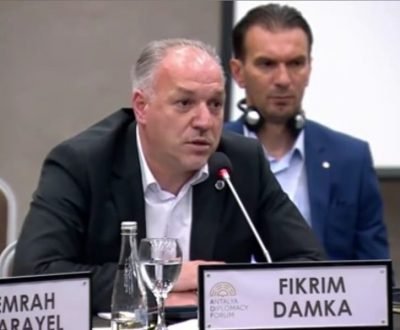 Başkanımız Fikrim Damka, Antalya Diplomasi Forumu’nda Yuvarlak Masa Toplantısına Katıldı
