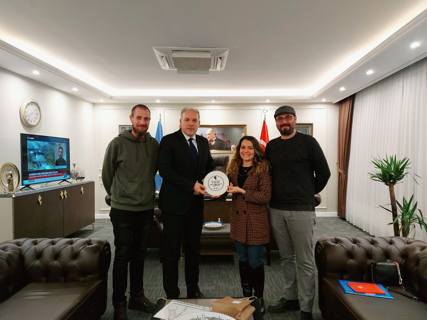 Art Theatre Tiyatro Topluluğu’ndan Genel Başkanımıza Ziyaret