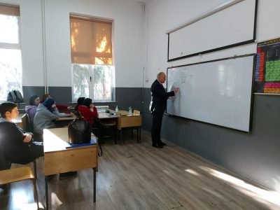 Başkanımız Gjon Buzuku Lisesinde Sunum Gerçekleştirdi