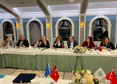 Kosova Heyeti Rumeli Kanaat Önderleri İle Birarya Geldi