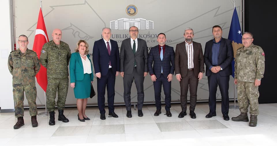 Savunma Bakanlığı 23 Nisan KTMB Münasebetiyle Yuvarlak Masa Toplantısı Düzenledi