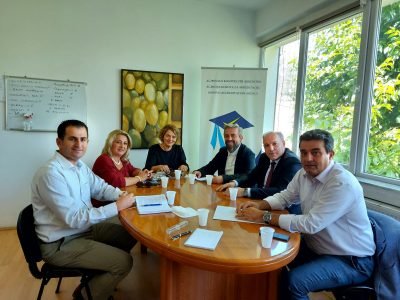 Akreditasyon Müdürü ve Devlet Kalite Konseyi Müdürü ile Prizren Üniversitesinde Açılacak Yeni Ekonomi Bölümü İçin Konuşuldu