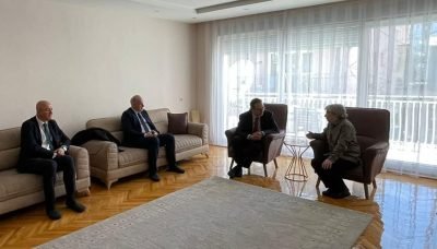 Başkanımız ve Büyükelçi Angılı, Tiyatro Sanatçısı Nafiz Gürcüali’yi Ziyaret Etti