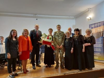 Yılın En Fedakar Annesi Seçildi