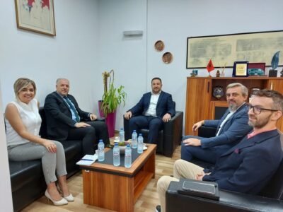 Başkanımız ve Milletvekilimiz Prizren Üniversitesini Ziyaret Etti