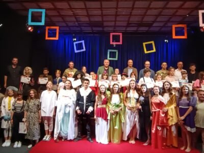 Başkanımız, “Art Theatre“ Tiyatro Atölyesi’nin Mezuniyet Törenine Katıldı