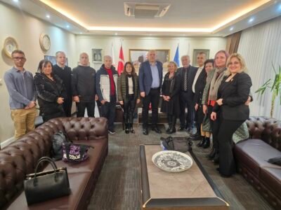 Samsun Güzel Sanatlar Merkezi Derneği üyelerini Parti Merkezi’ni Ziyaret Etti