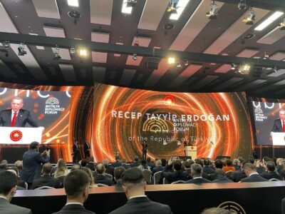 Başkanımız Fikrim Damka ve Milletvekilimiz Enis Kervan, Antalya Diplomasi Forumu’nda