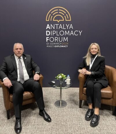 Genel Başkanımız, Dostluk Eşitlik Barış (DEB) Partisi’nin Genel Başkanı Çiğdem Asafoğlu ile Bir Araya Geldi