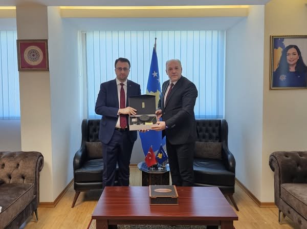 Aselsan Genel Müdürü Ahmet Akyol ve Heyetinden Başkan Fikrim Damka’ya Ziyaret