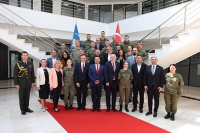 23 Nisan Kosova Türkleri Milli Bayramı Kutlamaları Kapsamında Kosova Güvenlik Gücü’nde Türk Askerlerle Kabul Düzenlendi