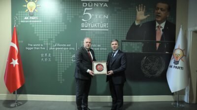 AK Parti ve KDTP Arasında Tarihi Anlaşma İmzalandı