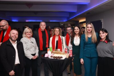 Gençlerimizle Geleceğe Yürüyoruz!